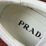 2026年7月11日入荷新品Pradaカジュアルシューズ/スニーカー｜メンズ靴人気本革製ギフト/誕生日/TL工場