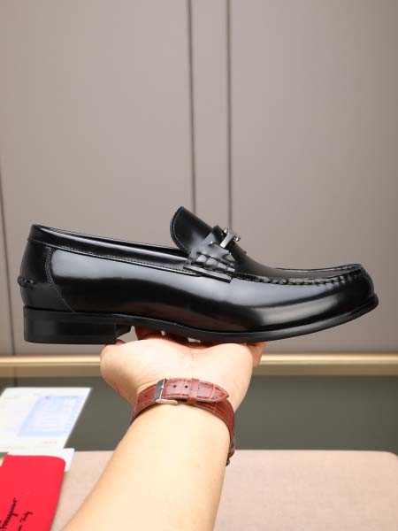 2026年7月13日入荷新品Ferragamoカジュアルシュ...