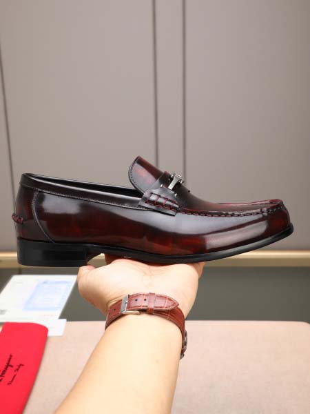 2026年7月13日入荷新品Ferragamoカジュアルシュ...