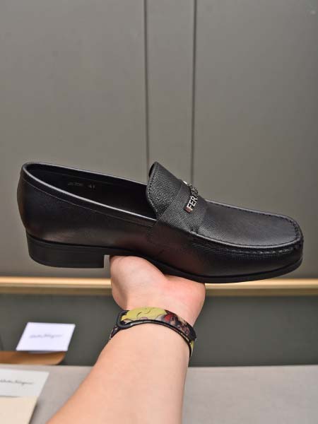2026年7月13日入荷新品Ferragamoカジュアルシュ...