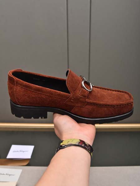 2026年7月13日入荷新品Ferragamoカジュアルシュ...