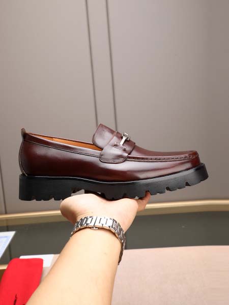 2026年7月13日入荷新品Ferragamoカジュアルシュ...