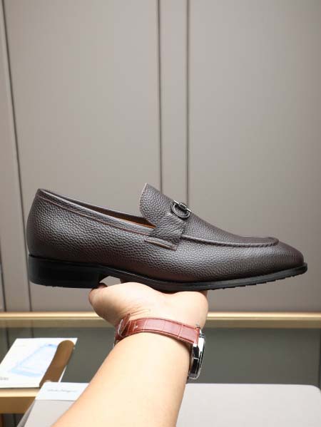 2026年7月13日入荷新品Ferragamoカジュアルシュ...