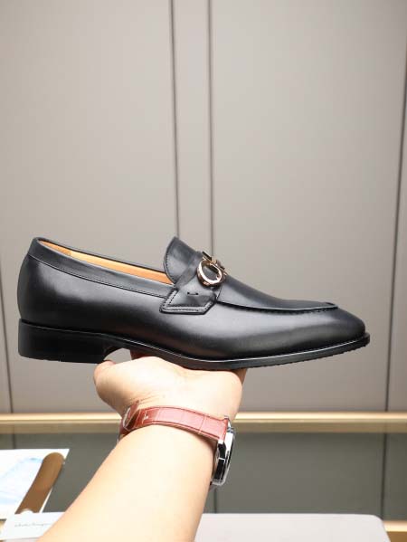 2026年7月13日入荷新品Ferragamoカジュアルシュ...