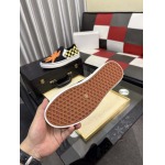 2026年7月13日入荷新品Valentinoカジュアルシューズ/スニーカー｜メンズ靴人気本革製ギフト/誕生日/TL工場