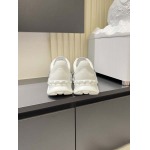 2026年7月16日入荷新品VALENTINOカジュアルシューズ/スニーカー｜メンズ靴人気本革製ギフト/誕生日/TL工場