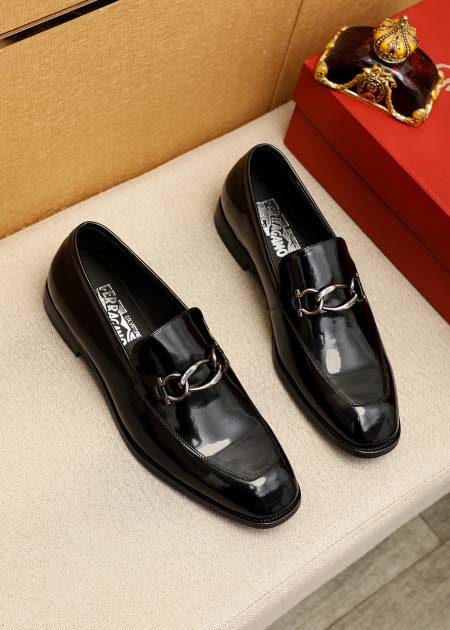 2026年7月16日入荷新品Ferragamoカジュアルシュ...