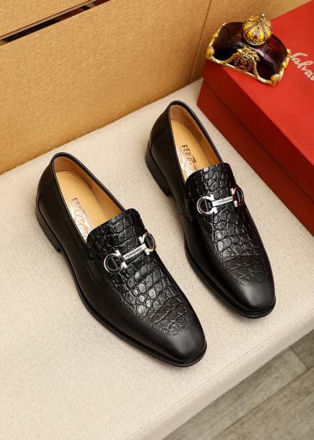 2026年7月16日入荷新品Ferragamoカジュアルシュ...
