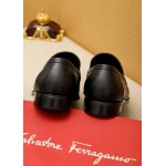2026年7月16日入荷新品Ferragamoカジュアルシューズ/スニーカー｜メンズ靴人気本革製ギフト/誕生日/TL工場