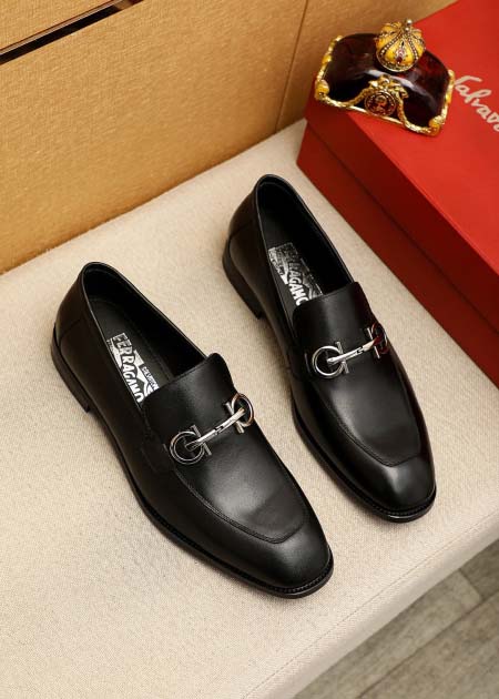 2026年7月16日入荷新品Ferragamoカジュアルシュ...