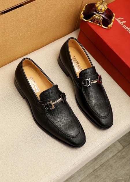 2026年7月16日入荷新品Ferragamoカジュアルシュ...