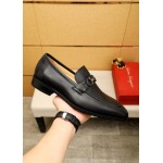 2026年7月16日入荷新品Ferragamoカジュアルシューズ/スニーカー｜メンズ靴人気本革製ギフト/誕生日/TL工場