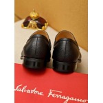 2026年7月16日入荷新品Ferragamoカジュアルシューズ/スニーカー｜メンズ靴人気本革製ギフト/誕生日/TL工場