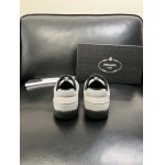 2026年7月17日入荷新品Pradaカジュアルシューズ/スニーカー｜メンズ靴人気本革製ギフト/誕生日/TL工場