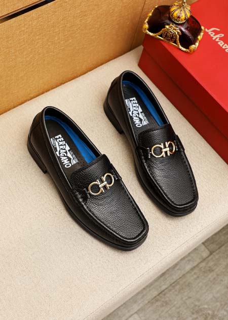 2026年7月17日入荷新品Ferragamoカジュアルシュ...
