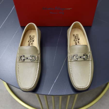 2026年7月17日入荷新品Ferragamoカジュアルシュ...