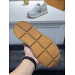 2026年7月17日入荷新品Louis Vuittonカジュアルシューズ/スニーカー｜メンズ靴人気本革製ギフト/誕生日/TL工場