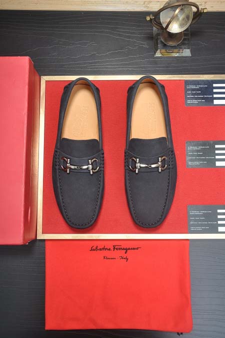 2026年7月18日入荷新品Ferragamoカジュアルシュ...