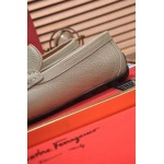 2026年7月18日入荷新品Ferragamoカジュアルシューズ/スニーカー｜メンズ靴人気本革製ギフト/誕生日/TL工場