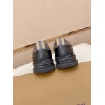 2026年7月18日入荷新品BURBERRYカジュアルシューズ/スニーカー｜メンズ靴人気本革製ギフト/誕生日/TL工場