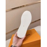 2026年7月18日入荷新品Louis Vuittonカジュアルシューズ/スニーカー｜メンズ靴人気本革製ギフト/誕生日/TL工場