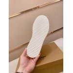 2026年7月18日入荷新品BURBERRYカジュアルシューズ/スニーカー｜メンズ靴人気本革製ギフト/誕生日/TL工場