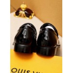 2026年7月18日入荷新品LOUIS VUITTONカジュアルシューズ/スニーカー｜メンズ靴人気本革製ギフト/誕生日/TL工場