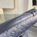 2026年7月19日入荷Louis VuittonM47142Pochette Mtis  Monogram Empreinte S-lock  高品質新作/誕生日プレゼント/XS工場