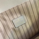 2026年7月19日入荷Louis VuittonM44881Pochette Mtis  Monogram Empreinte S-lock  高品質新作/誕生日プレゼント/XS工場