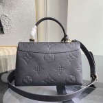 2026年7月19日入荷Louis VuittonM45978 Madeleine BB  Monogram Empreinte  Monogram  S-lock  Pochette Mtis  高品質新作/誕生日プレゼント/XS工場