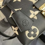 2026年7月19日入荷Louis VuittonM45978 Madeleine BB  Monogram Empreinte  Monogram  S-lock  Pochette Mtis  高品質新作/誕生日プレゼント/XS工場