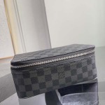 2026年7月19日入荷Louis VuittonM43690 43689 43688    Monogram  35.019.09.0  22.514.08.5   高品質新作/誕生日プレゼント/XS工場