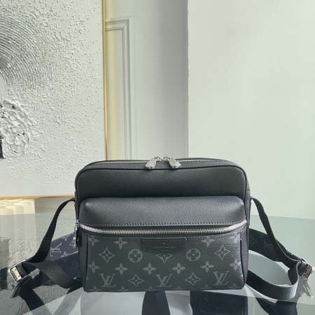 2026年7月19日入荷Louis VuittonM3023...