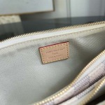 2026年7月19日入荷Louis VuittonM00228Liv chette  Monogram   24.5 x 13.5 x 6.5  ( x  x )高品質新作/誕生日プレゼント/XS工場