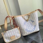 2026年7月19日入荷Louis VuittonM29115   LV Stamp  All In BB Monogram  LV Circl 高品質新作/誕生日プレゼント/XS工場