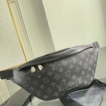 2026年7月19日入荷Louis VuittonM44336DiscoveryMonogram Eclipse47 高品質新作/誕生日プレゼント/XS工場