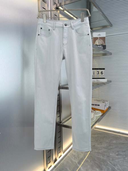 2026年8月3日春夏新作ファッション高品質Monclerジーパン luols工場