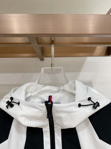 2026年8月7日入荷秋冬新作Monclerジャケット高級品/LD工場