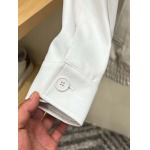 2026年8月7日入荷秋冬新作Miu miuジャケット高級品/LD工場