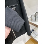 2026年8月7日入荷秋冬新作Pradaジャケット高級品/LD工場