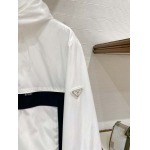 2026年8月7日入荷秋冬新作Pradaジャケット高級品/LD工場
