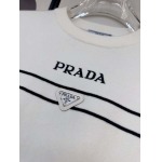 2026年8月7日入荷秋冬新作Pradaセーター高級品/LD工場