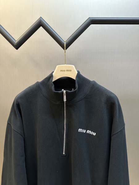 2026年9月9日秋冬新作miumiuスウェット高品質人気の商品