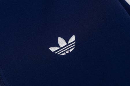 2026年9月9日秋冬新作Adidasスウェット高品質人気の商品