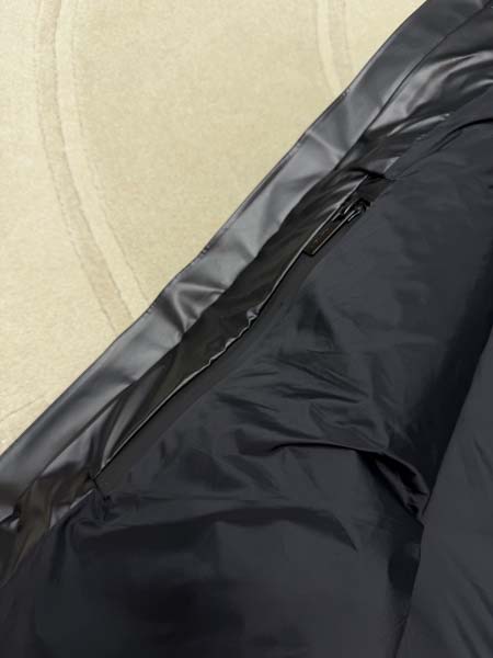 2026年9月11日秋冬新作Pradaダウンジャケット高品質人気の商品/YGY工場