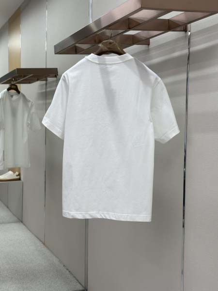 2026年9月13日秋冬新作Burberry半袖 tシャツ高品質人気の商品/YGY工場