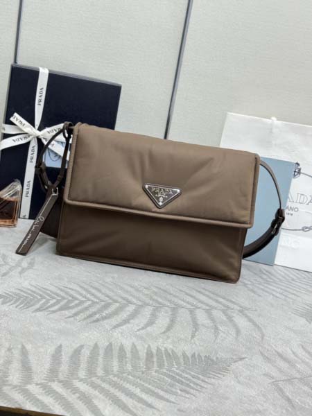 2026年9月28日入荷新作Prada極品/正規品同様/人気/革/バッグ/TY工場