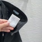 2026年4月4日入荷春夏新作Pradaセット 高級品復刻 女性服 KL工場