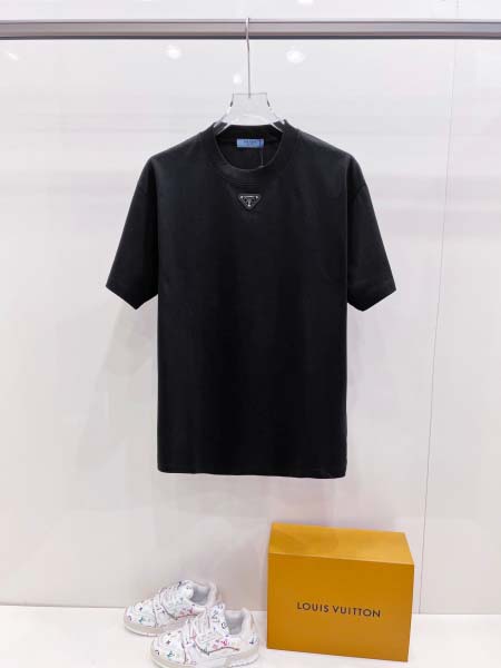 2026年9月3日秋冬新作Prada半袖 tシャツ高品質人気...