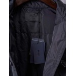 2026年9月3日秋冬新作Pradaジャケット高品質人気の商品/YGY工場